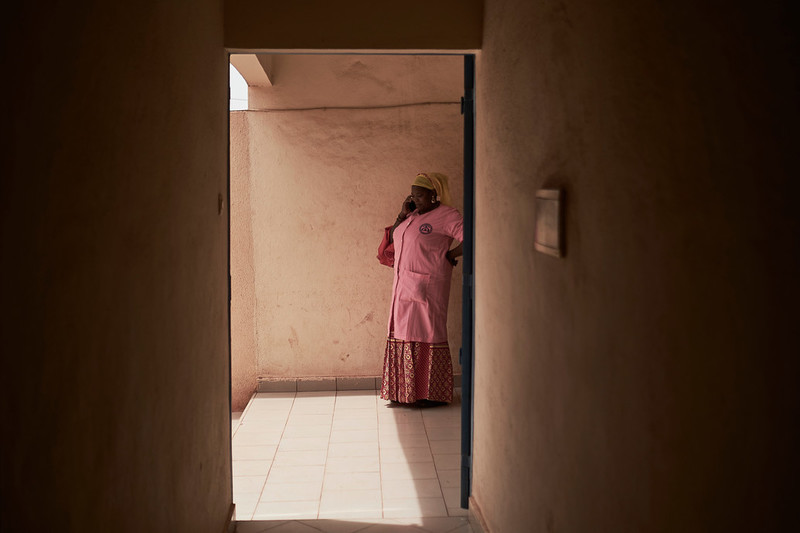 A midwife on the phone