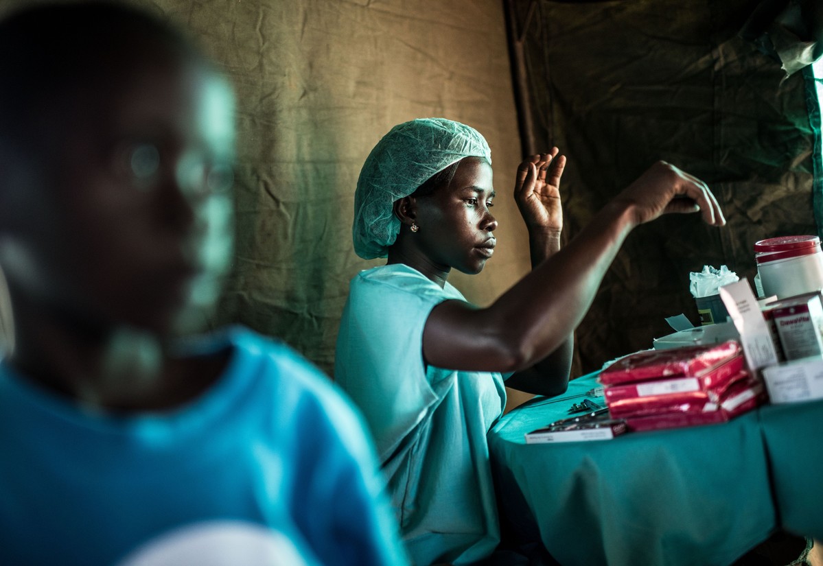 Nurse at a mobile clinic. 