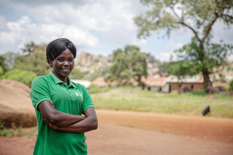 Assinah, Peer educator