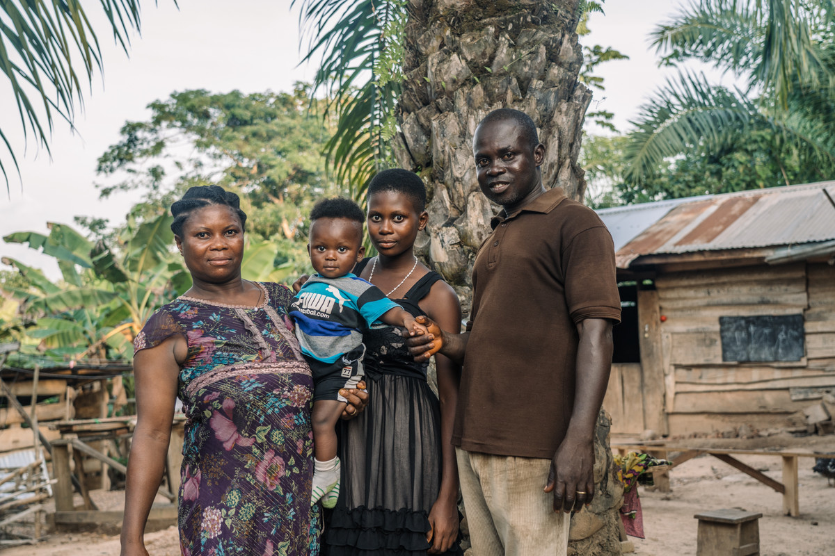 	Gifty Anning Agyei, 17 with her son Ebenezer Mimako, 1 and her parents Alice Anning Agyei, 40 and father Ebenezer Anning Agyei, 45