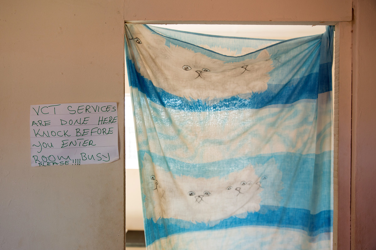 Voluntary counselling and testing (VCT) for HIV/AIDS is provided at the Nyangwena Clinic