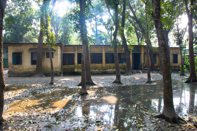 Dkukuriabera Health and Family Welfare Centre experienced heavy flooding during the rainy season causing water damage to the building.  