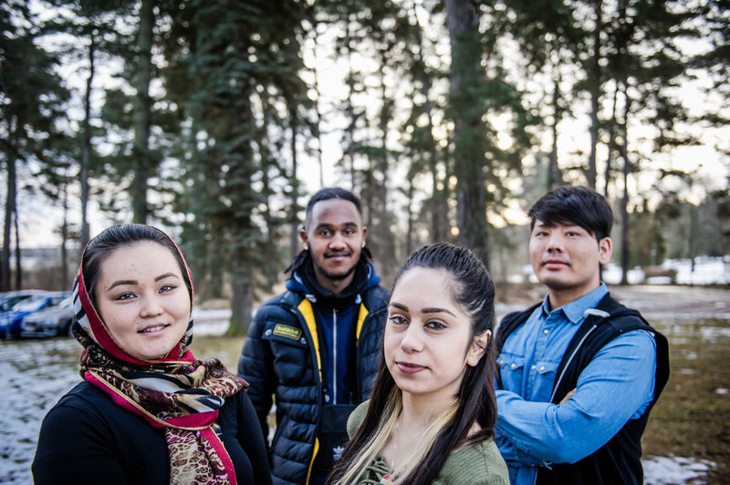 Masume, 20 yrs; Daimon 18 yrs; Zilan 19 yrs; Mahdi 17 yrs attend the Lundellska school in Uppsala, Sweden. 