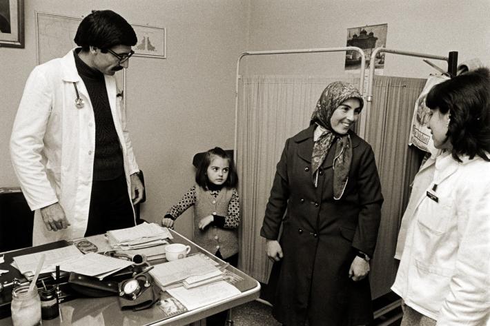 A mother and child at the Cubuk family planning clinic. Turkey, 1978