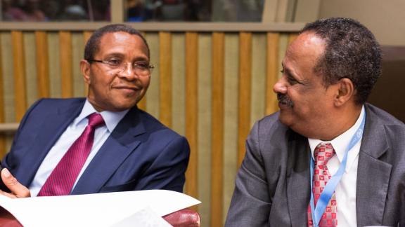 IPPF Director General T. Melesse, with former President of Tanzania H.E. Jakaya Kikwete. Credits: OALFA/Tara Rice/2017