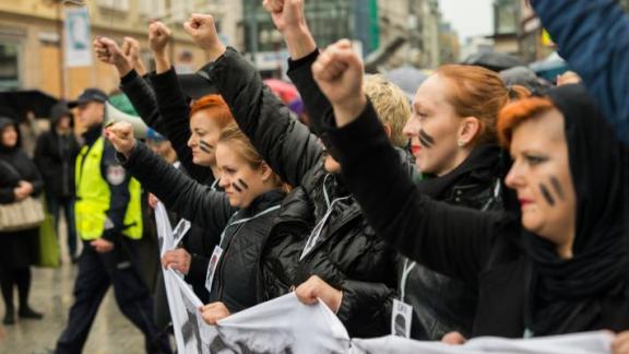 women marching